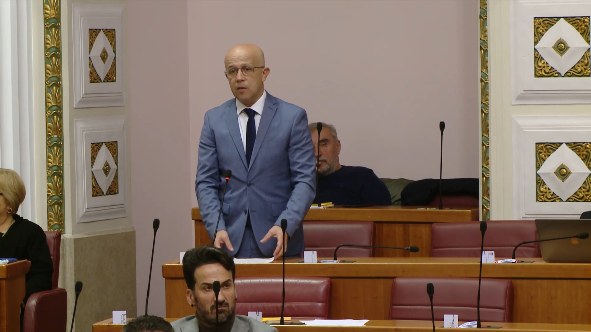 Daus o Proračunu za 2024.: 'Rađen u predizborne svrhe, bez smjera, s minusom od 4 milijarde eura!'